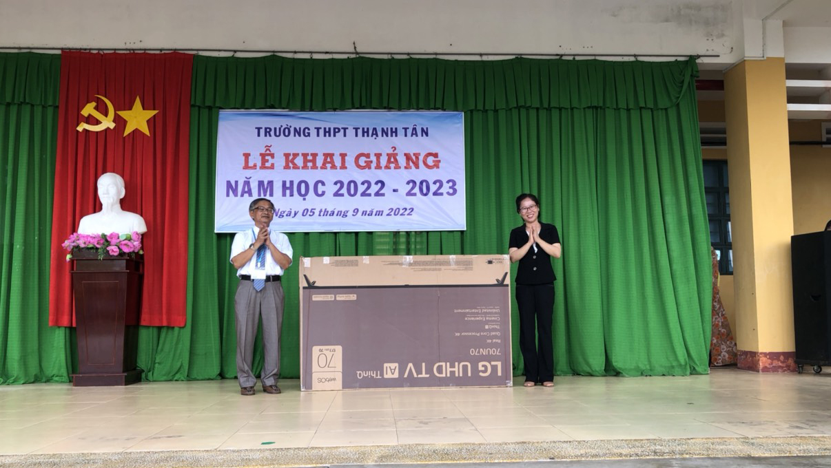Trường THPT Thạnh Tân long trọng tổ chức Lễ khai giảng năm học mới - Năm học 2022-2023